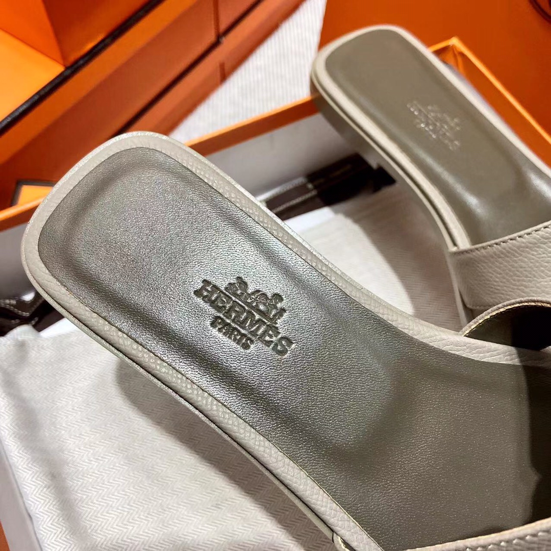 에르메스 올수공 오란 슬리퍼 샌들 앱송 138